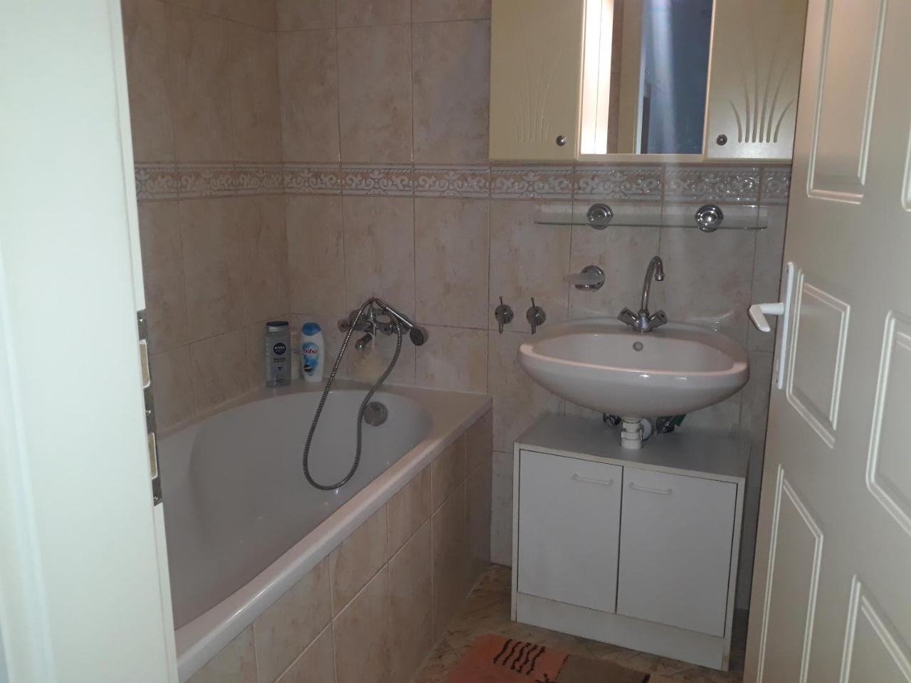 David Apartman Gyula Exterior foto
